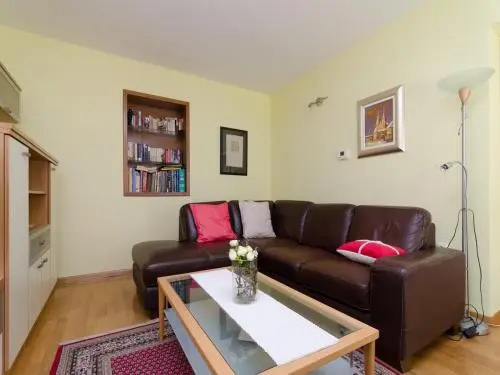 Apartment Zoranica I