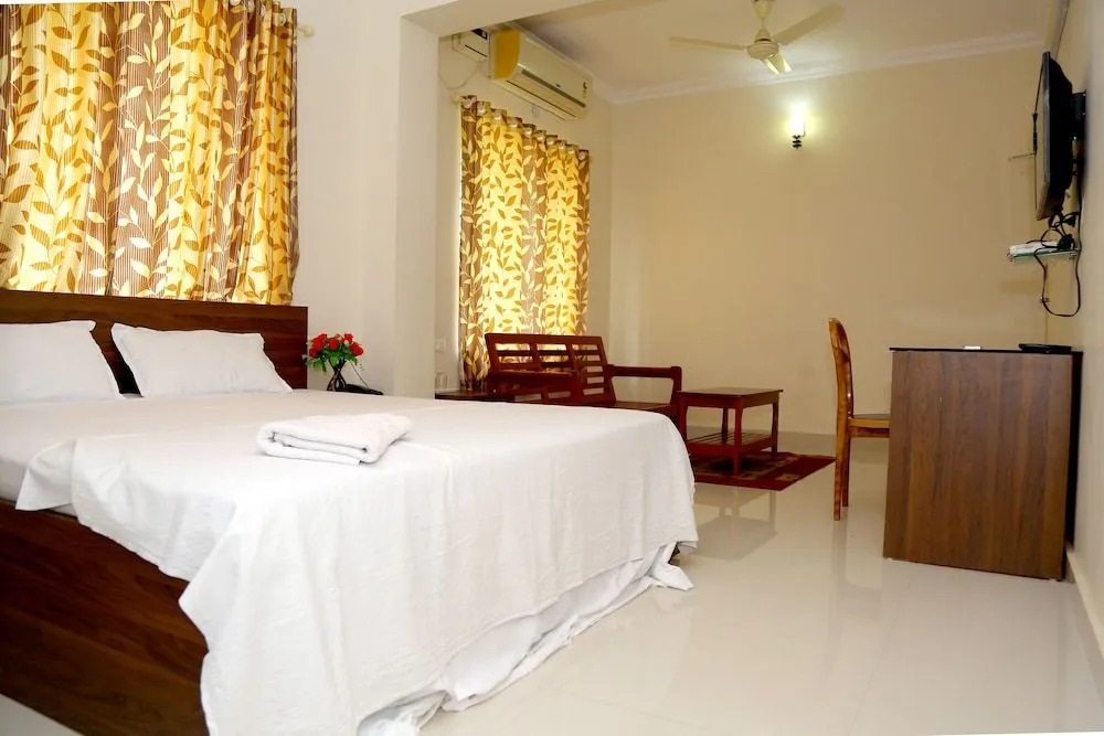 Saravana Inn