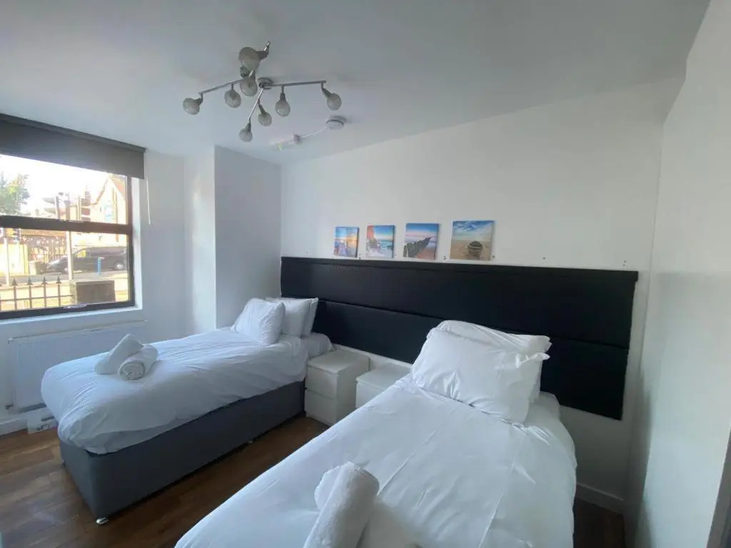 Merve Apartments