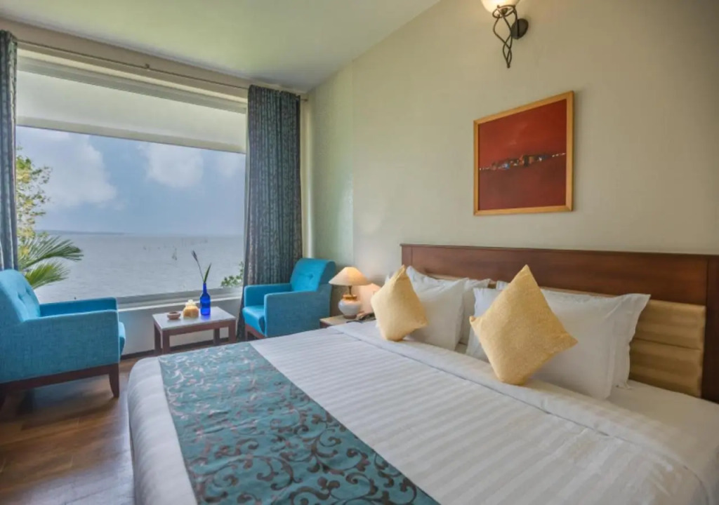 Waters Edge Kochi - a VKation Experience