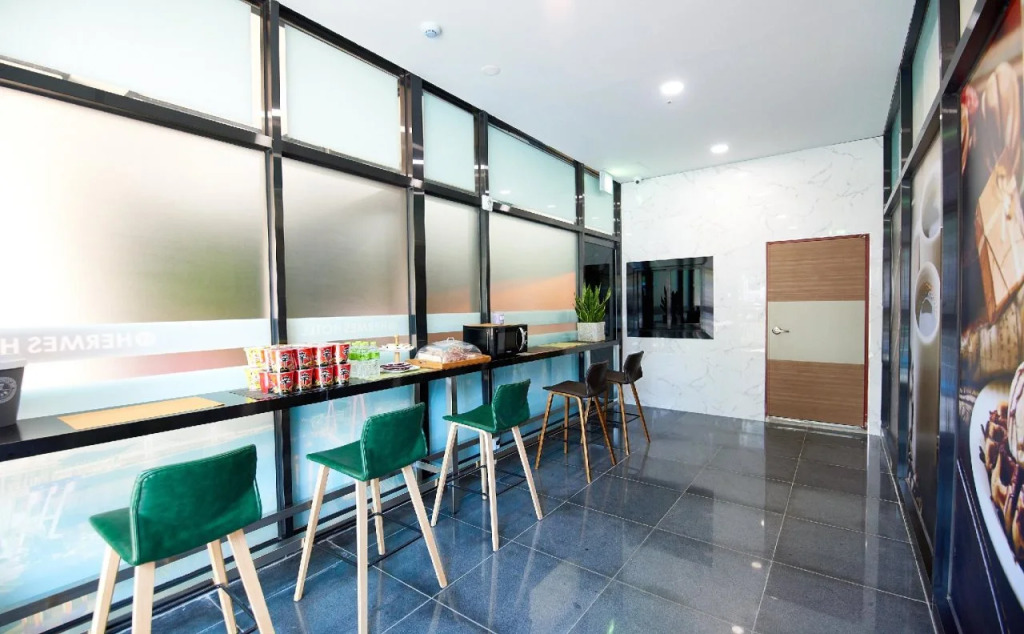 Nampo Hermes Hotel