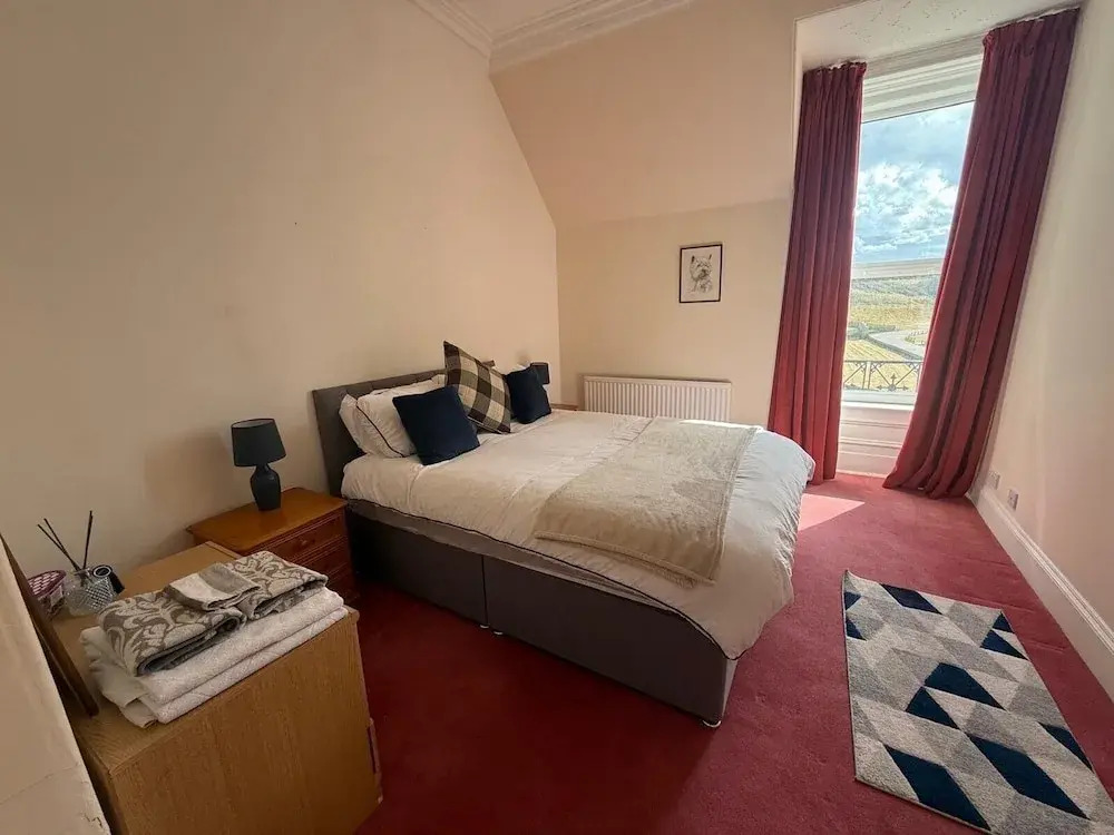 Strathlene House Retreat - 5 Bedrooms