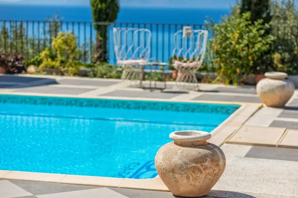 Garbis Villas & Apartments