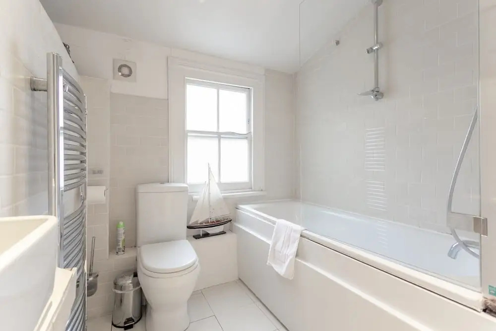 2 Bedroom Flat In Fantastic Location