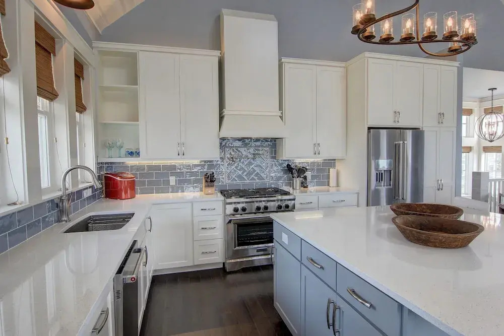 Coastal Charm 258 HI