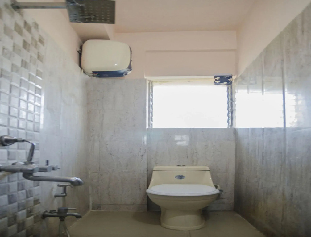 Western Enclave by OYO Rooms