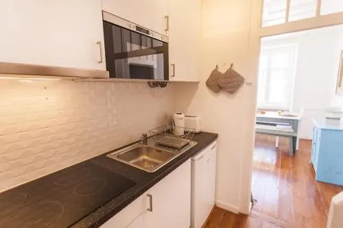 Bairro Alto Living 2BDR Duplex by LovelyStay
