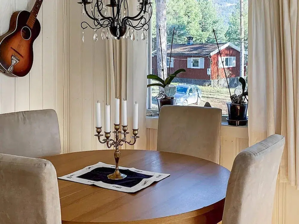 6 Person Holiday Home in Honefoss