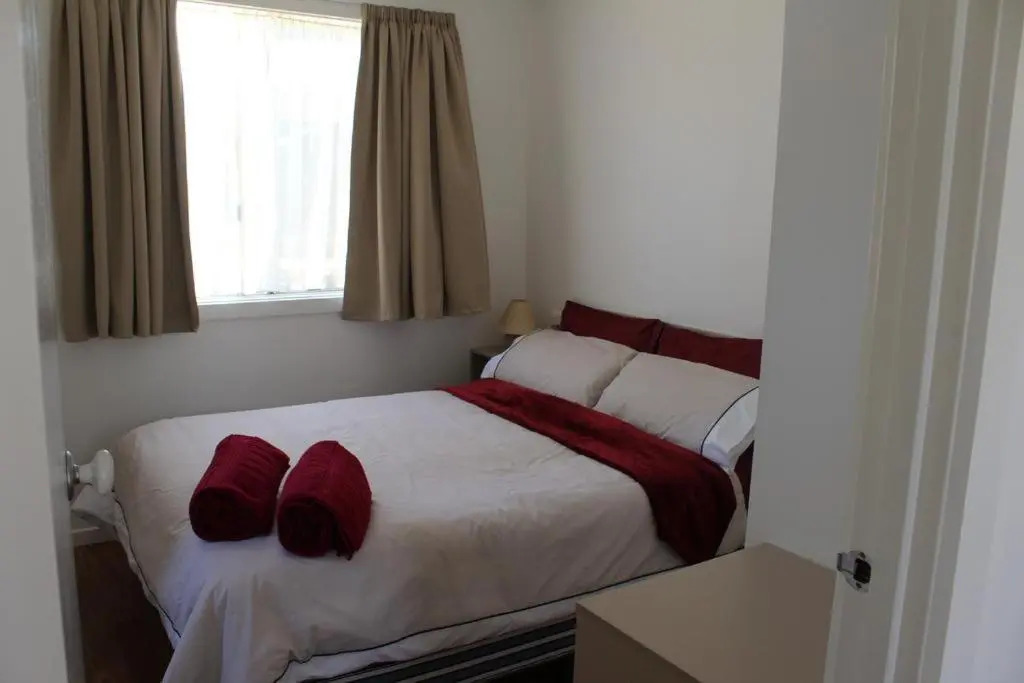 Regatta Point Holiday Park