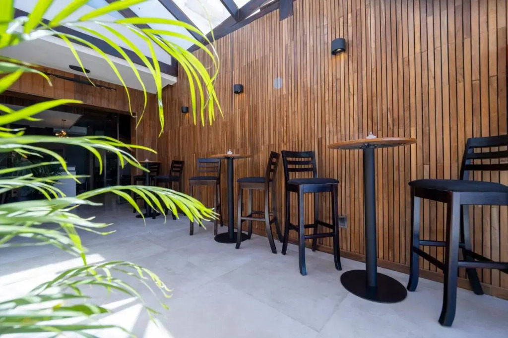 Hotel Montoya