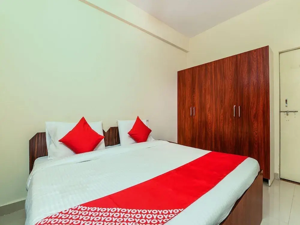 City Heart - A Comfortable Stay by OYO Rooms