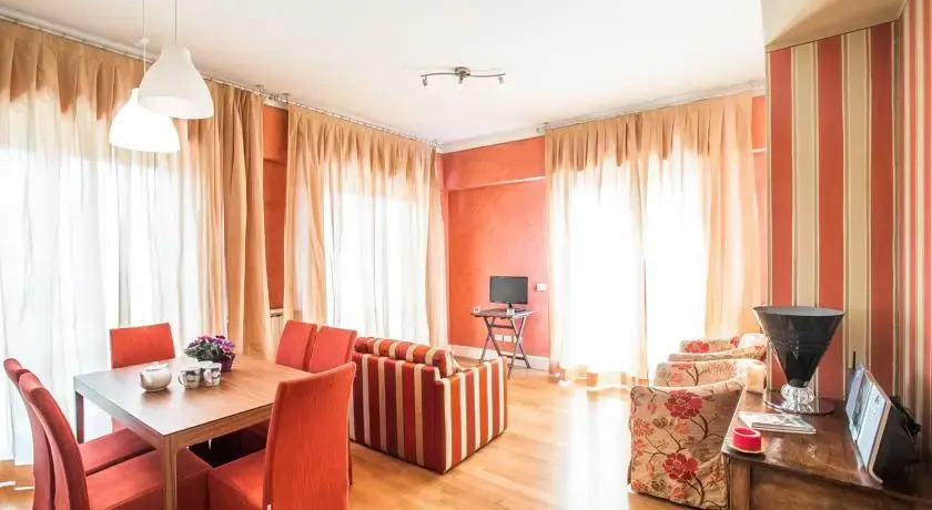 Villa Pamphili Halldis Apartments