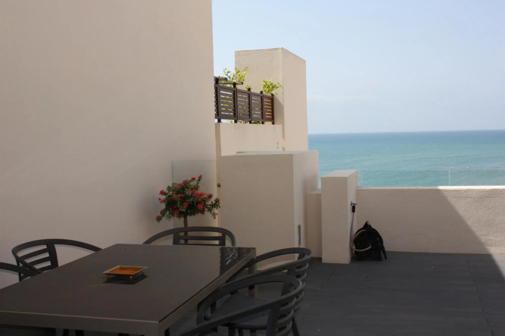 123 - Penthouse with Private Pool