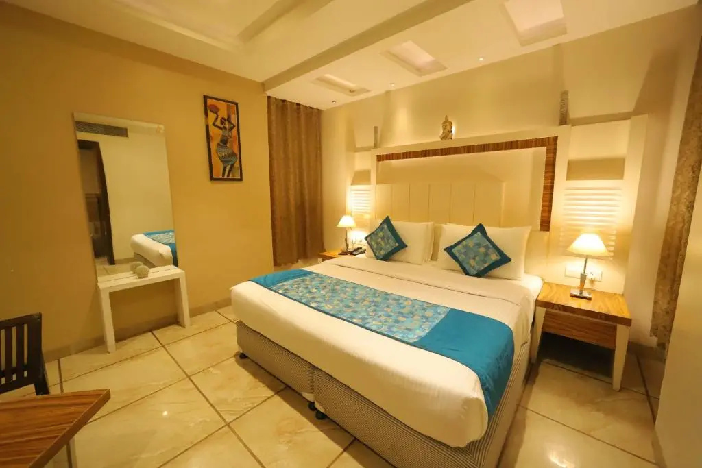 Hotel Hari Piorko Grand - 2 Min from New Delhi Railway Station