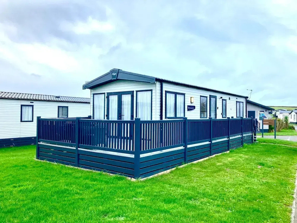 Luxurious Comfort at 102, Duckpool Lodge in Bude