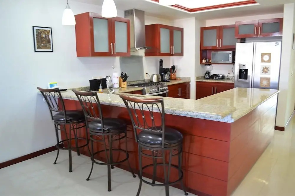 Condo Torre Diamante 305 by MDR