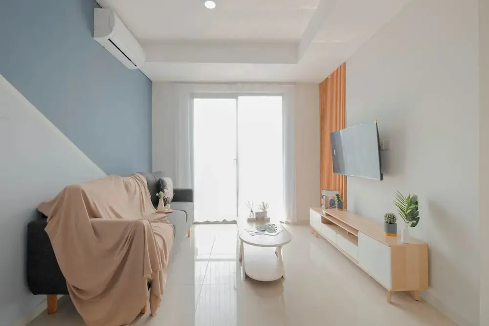 Spacious 3Br At Daan Mogot City Apartment
