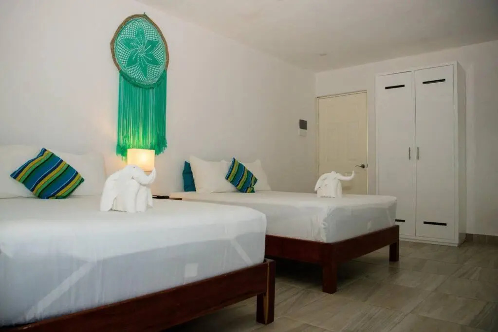 Great Location Ocean View Suite Outdoor Infinity Pool 2 Double beds by Mint