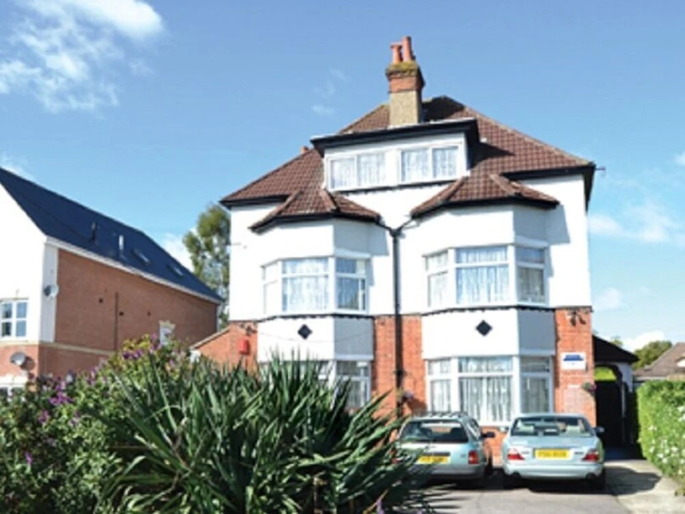 Carmel Serviced Rooms