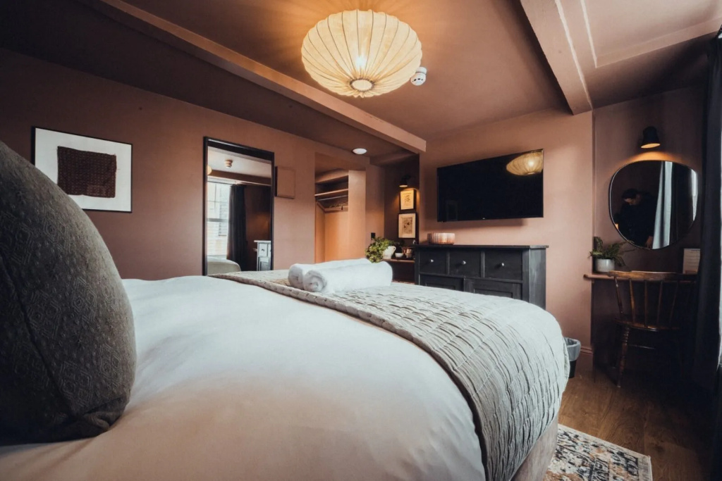 The Silk Rooms, at The Freemasons Inn