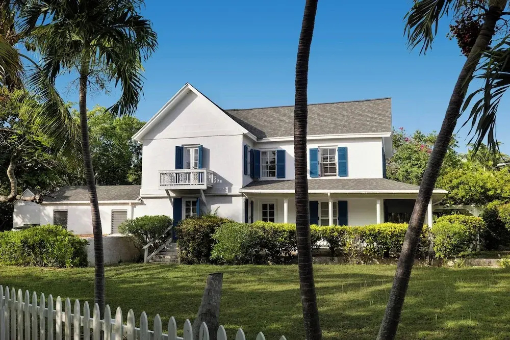 Captain'S Cove: Historic House Near Town And Beach