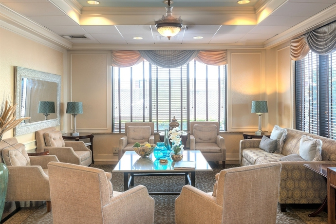 Royal Plaza Hotel