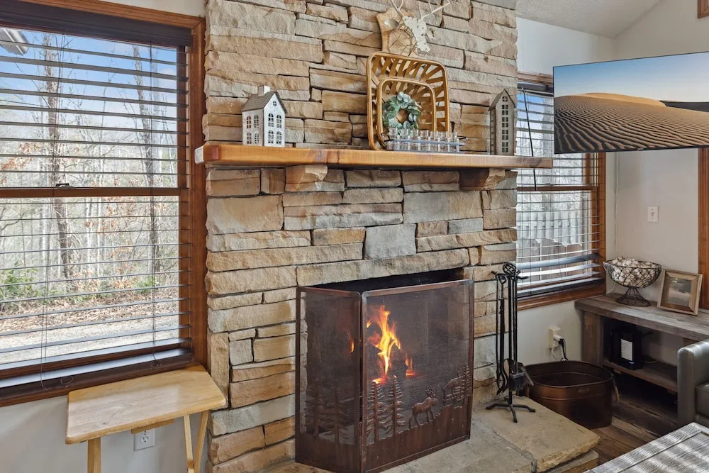 The Aerie 3 Bedroom Cabin by RedAwning
