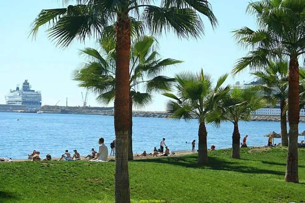 Apartment with 3 Bedrooms in Málaga, with Furnished Terrace And Wifi - 5 Km From the Beach