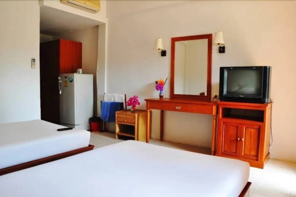 Aloha Apartment