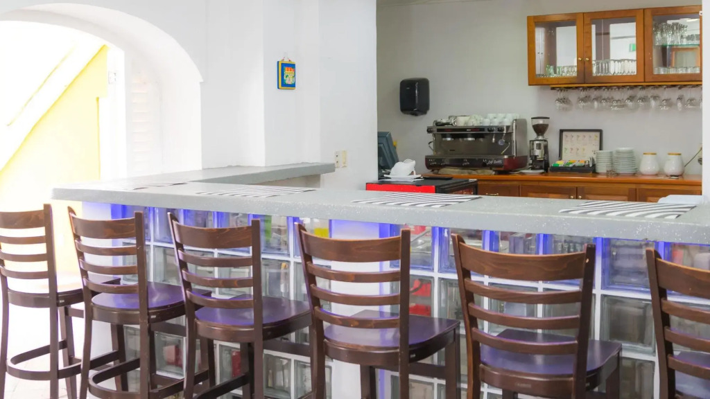 Academy Hotel Curacao