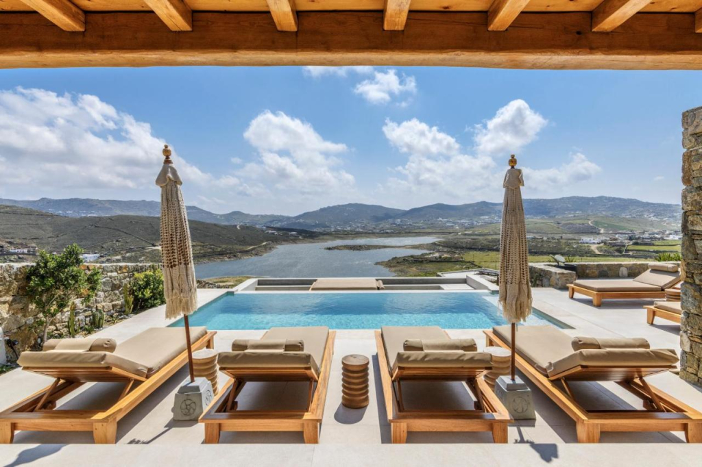 Panormos Bay Suites