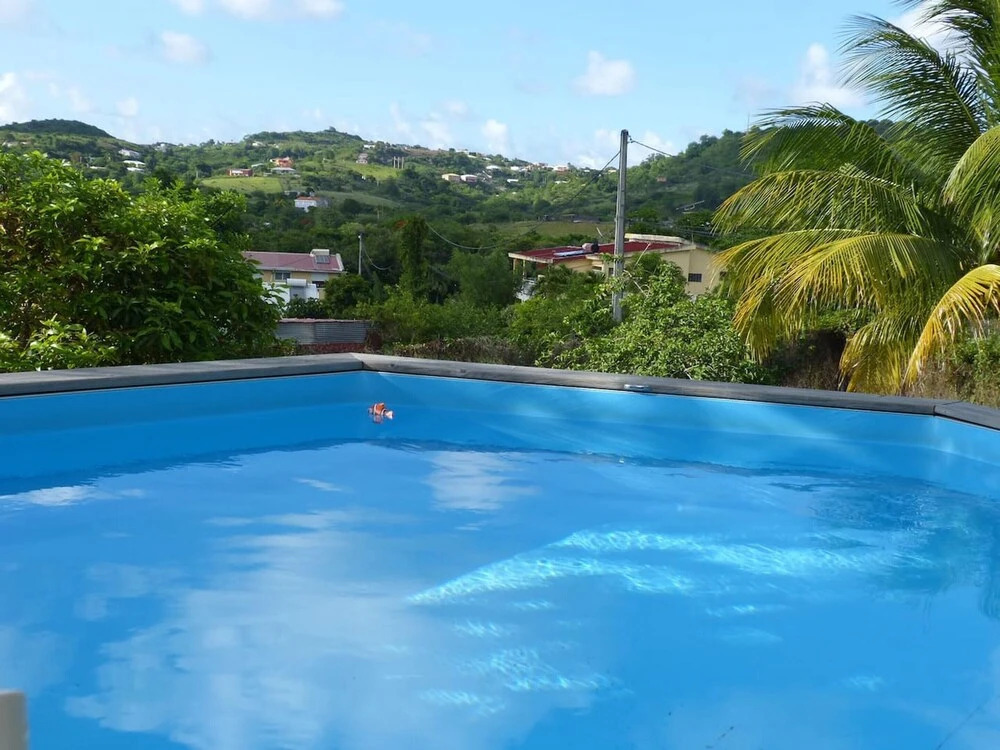 Apartment with One Bedroom in Sainte-Anne, with Shared Pool, Enclosed Garden And Wifi - 4 Km From the Beach