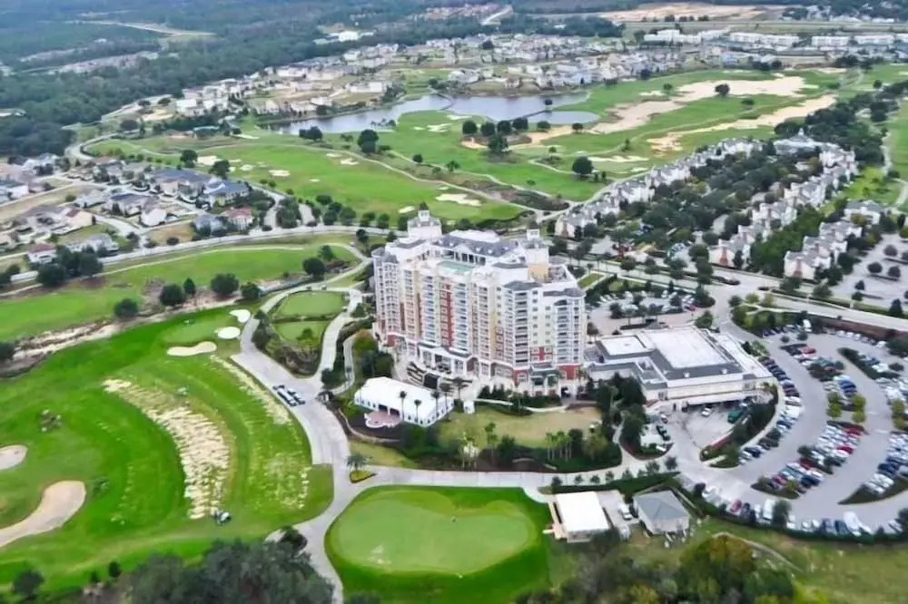 Villas North