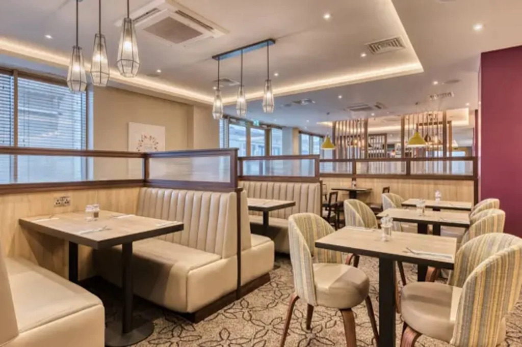 Premier Inn Jersey St Helier - Bath Street