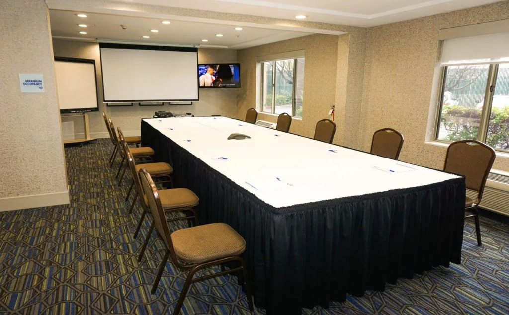 Holiday Inn Express Fremont - Milpitas Central by IHG