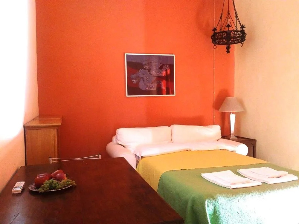 Borgo Pio Passetto Papale