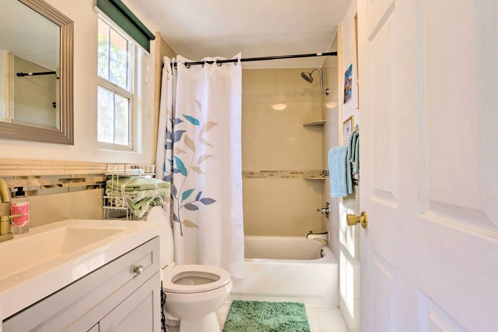 'the Goat Hut' Studio Casita: 11 Mi to Strip!