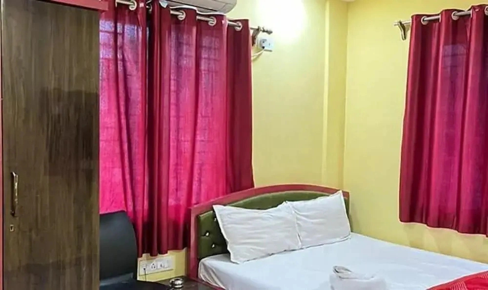 Fabhotel Asha Inn