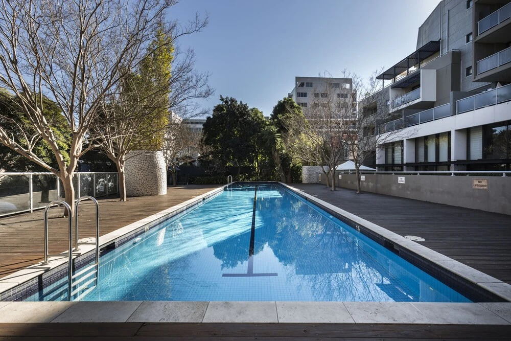 Spacious 1 Bedroom Apt Close To Green Square & Pool