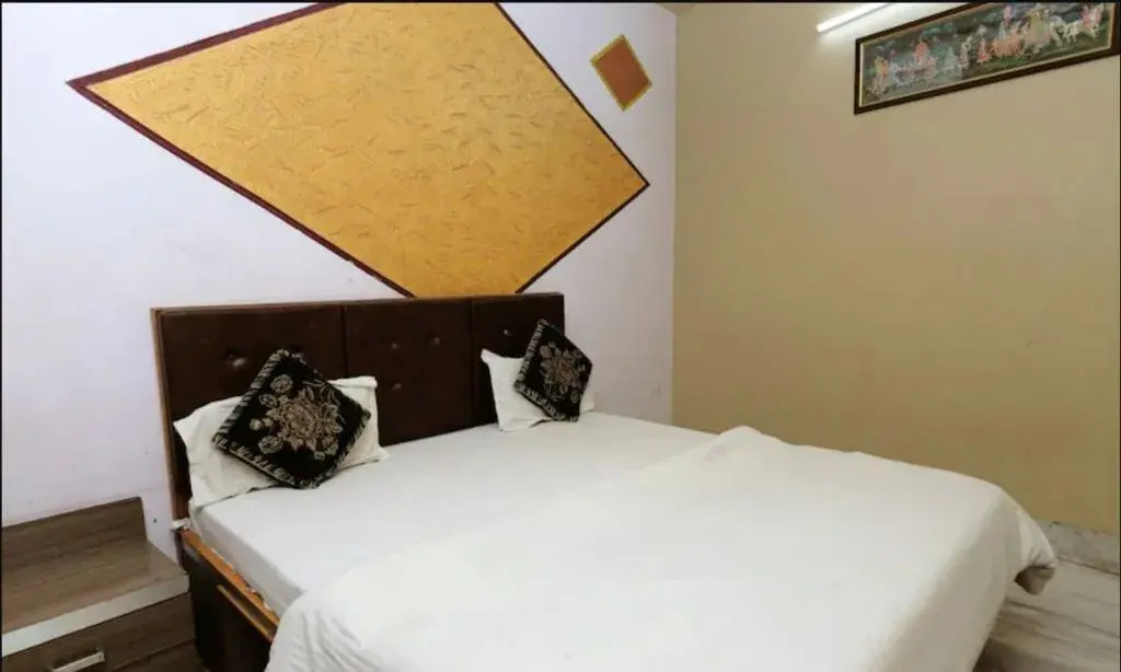 Hotel Neelam Palace