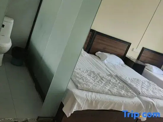 Minquan Guest House