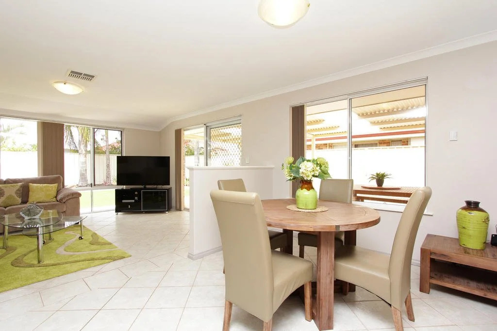 Adare House - Perth Holiday Homes