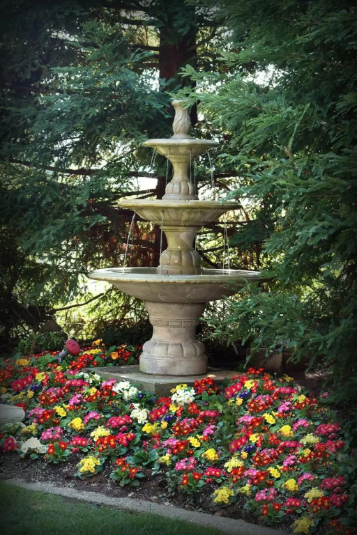 Lake Natoma Inn