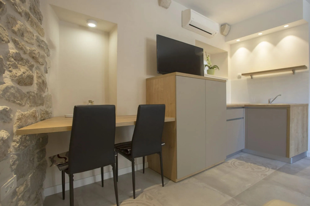 Situs Residence