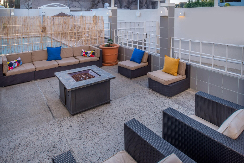 DoubleTree by Hilton LAX - El Segundo