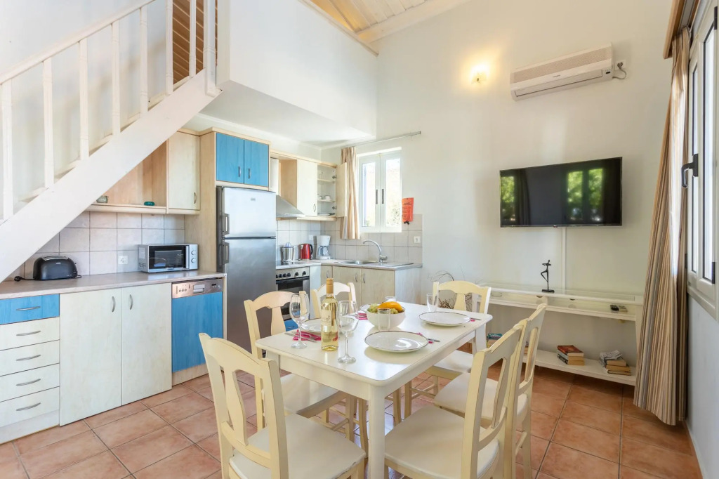 Maria Beach House Large Private Pool Walk to Beach Sea Views A C Wifi - 2176
