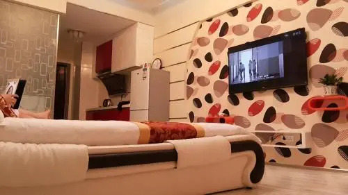 Yijia Apartment