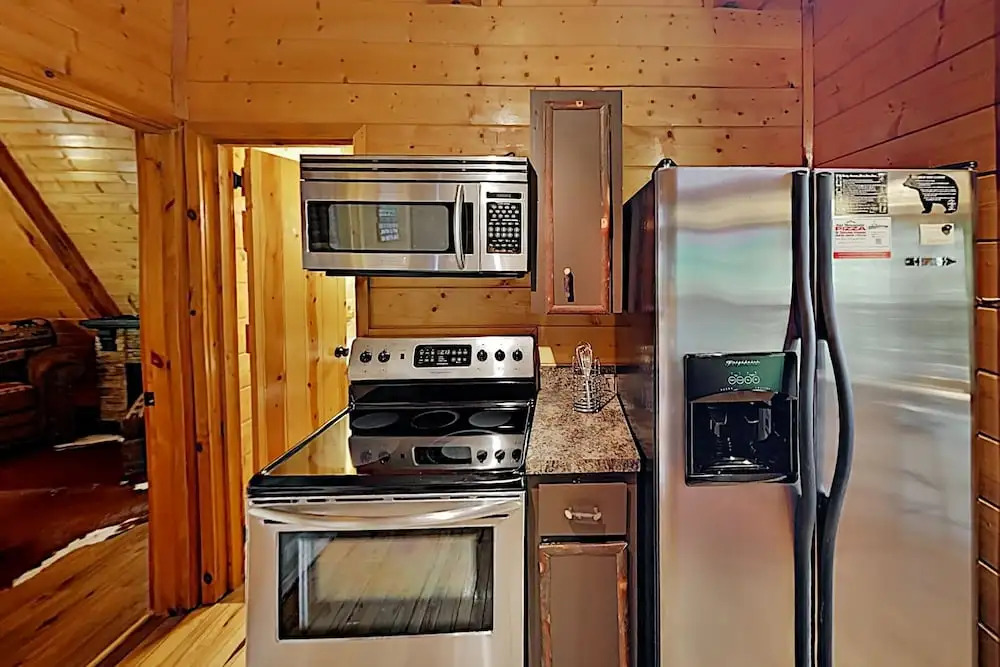 1535zuri 3 Bedroom Home