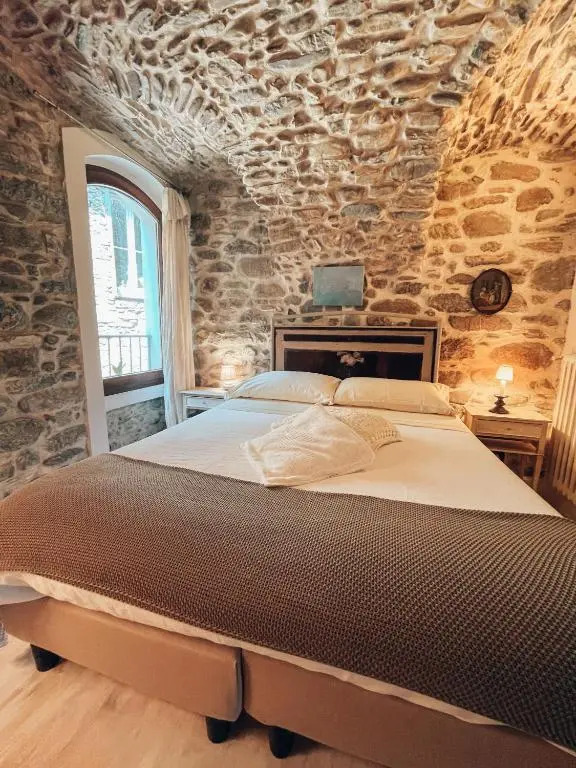 Talking Stones B&B