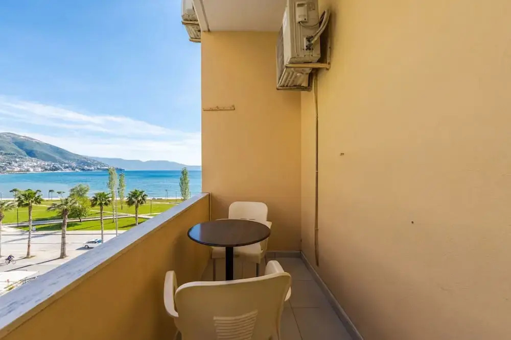 Sun Sea 1BR Apartment